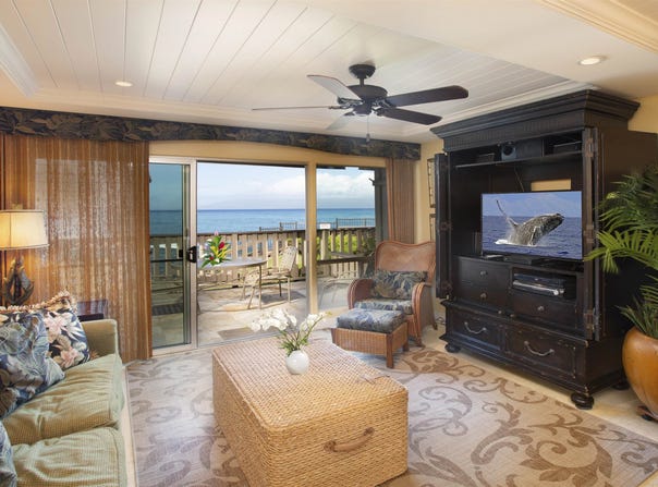4909 Lower Honoapiilani Rd, Lahaina, HI 96761