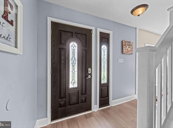 20 HORSESHOE DRIVE, MOUNT LAUREL, NJ 08054