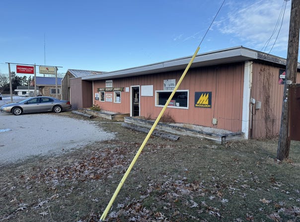 2240 Us-35, Knox, IN 46534