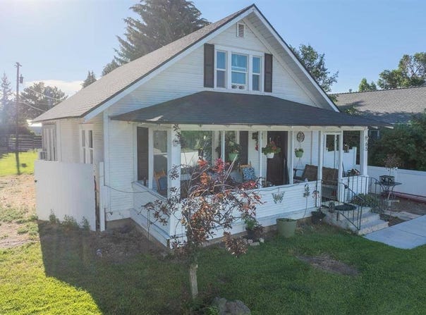 65 N 3rd W, Aberdeen, ID 83210
