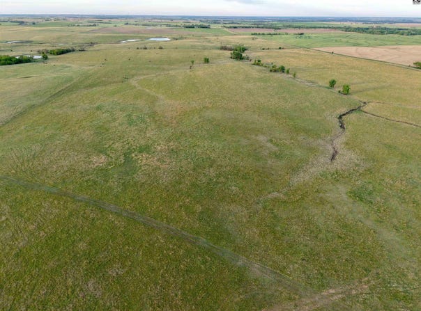 Solomon Rd, Gypsum, KS 67448