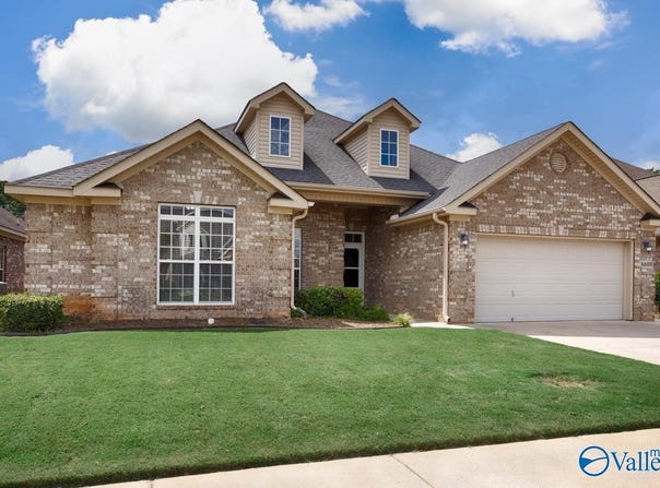 6608 Lizzie Lane, Owens Cross Roads, AL 35763