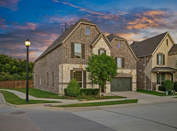 718 Waterbrook Parkway, Argyle, TX 76226