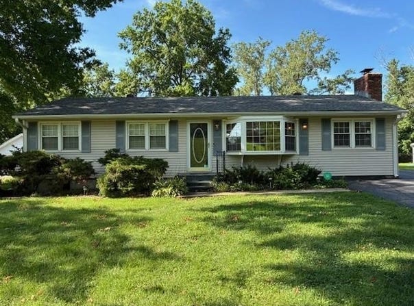 5940 Cernech Road, Kansas City, KS 66104