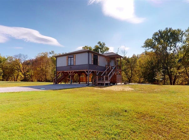 636 River Breeze Drive, Burkesville, KY 42717