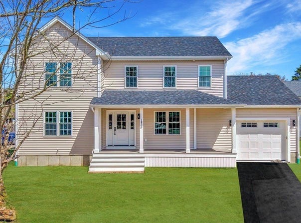 1936 Shawmut Avenue, New Bedford, MA 02740
