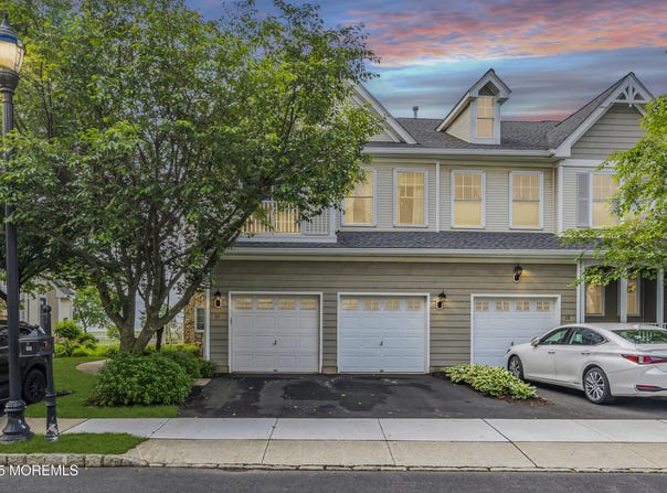 66 Shore Drive, South Amboy, NJ 08879
