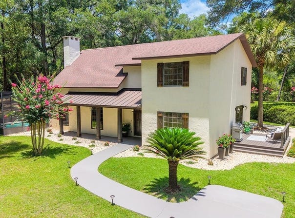 22110 SW 15th Ave, Newberry, FL 32669