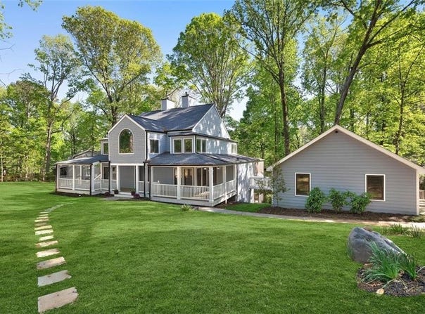 100 Little Ridge Road, Berkeley Lake, GA 30096