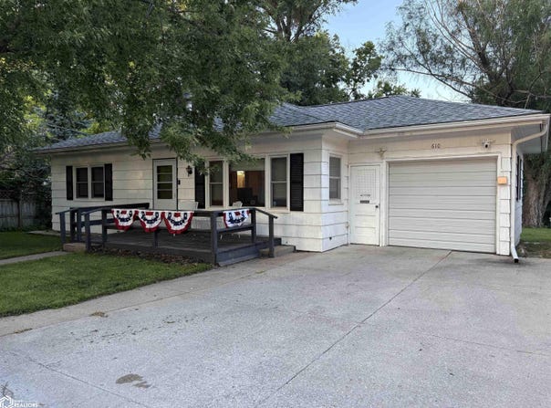 610 Carter Drive, Red Oak, IA 51566