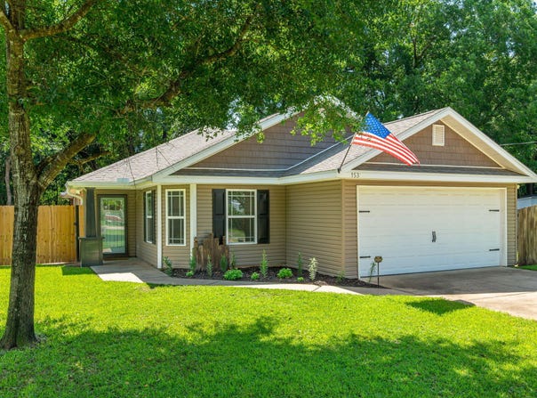 153 Shady Lane, Crestview, FL 32536