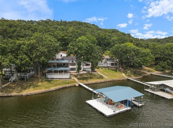 342 Porter Mill Springs Drive, Sunrise Beach, MO 65079