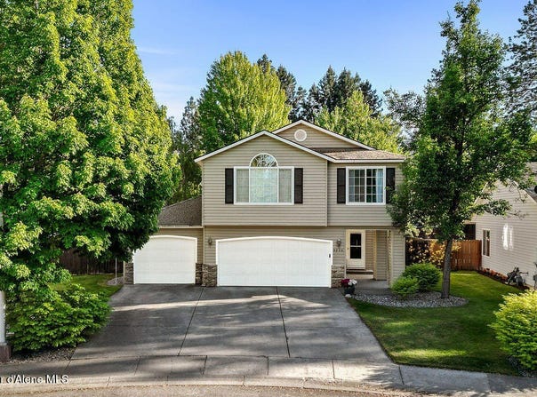 5735 E STEAMBOAT BND, Post Falls, ID 83854