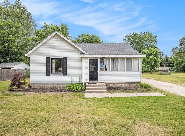 6710 28th Avenue, Hudsonville, MI 49426