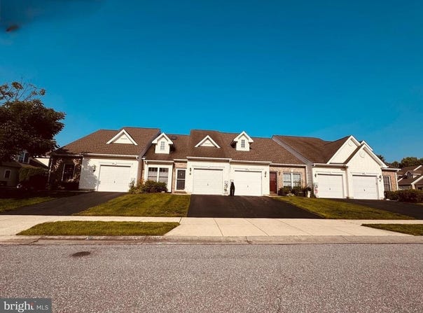 303 BAKER DRIVE, BEAR, DE 19701