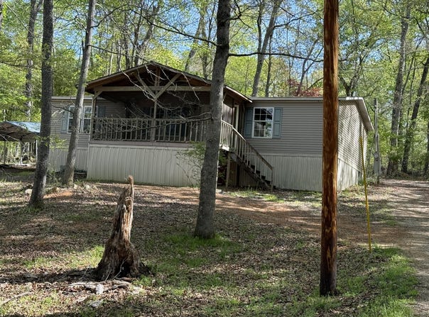 807 Little Dogwood Road, Kingston, TN 37763