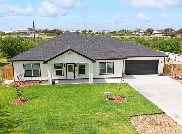 204 Shadow Mountain, Del Rio, TX 78840