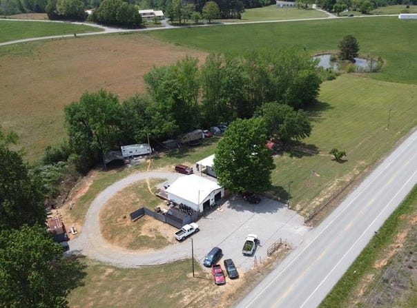 7743 Smithville Hwy, SPARTA, TN 38583