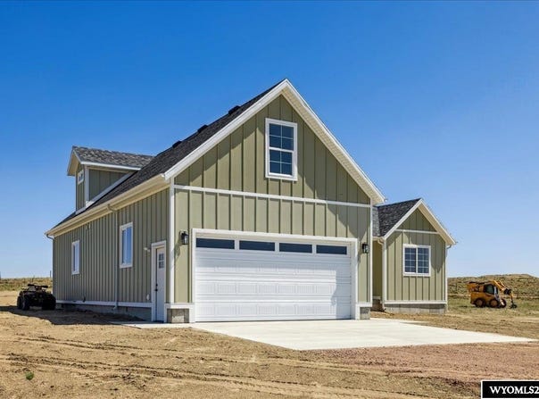 76 pinnacle Drive, Lyman, WY 82937