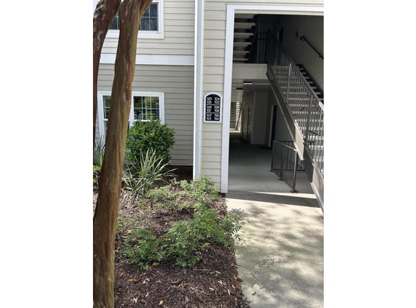 1300 Park West Boulevard, Mount Pleasant, SC 29466