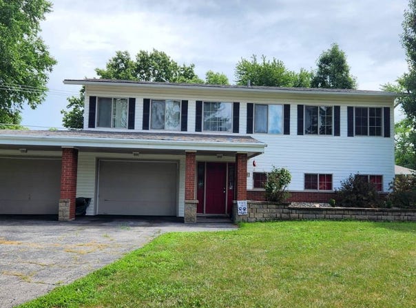 2925 Waldron Rd, Kankakee, IL 60901