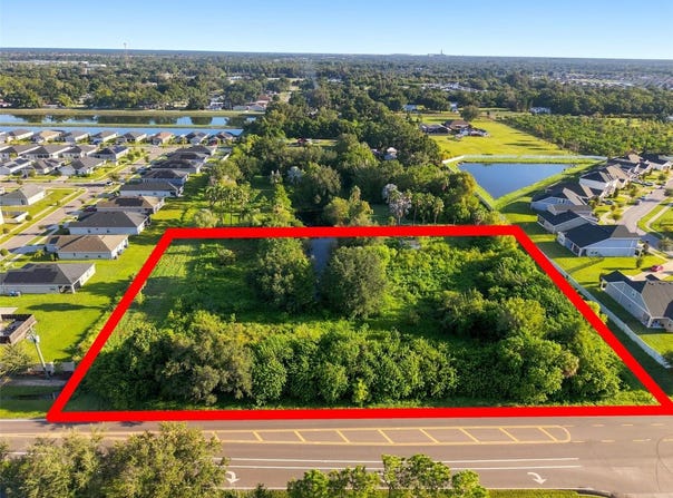 21ST Avenue SE, RUSKIN, FL 33570