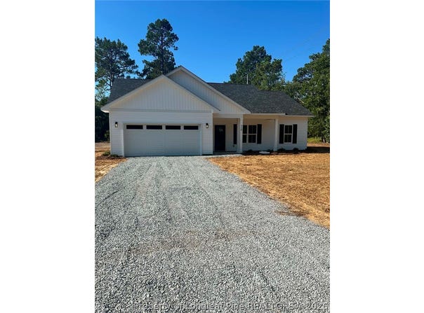 310 Libby Lane, Pinebluff, NC 28373