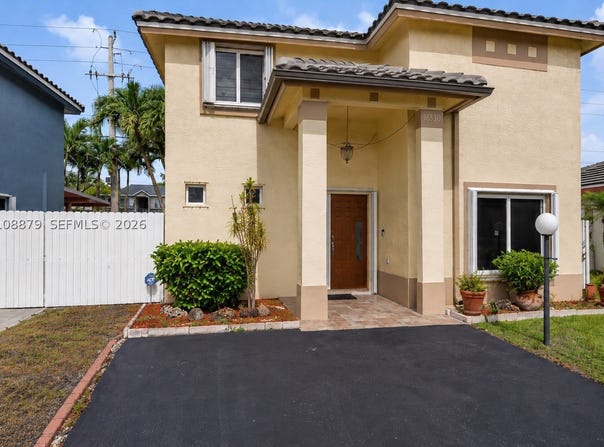 18536 NW 56th Pl, Miami Gardens, FL 33055