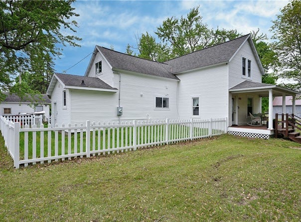 54675 Cudworth Avenue, grand view, WI 54839