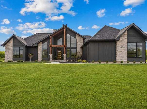 4311 Red Tail Lane, Johnsburg, IL 60051