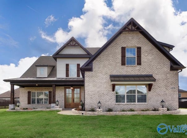 13776 Front Nine Drive, Athens, AL 35611