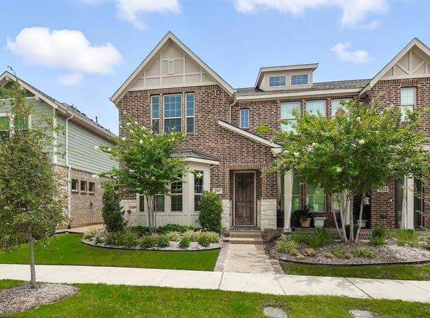 4507 Smokey Quartz Lane, Arlington, TX 76005