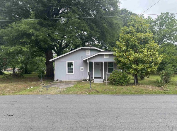 2211 W Saracen, Pine Bluff, AR 71601