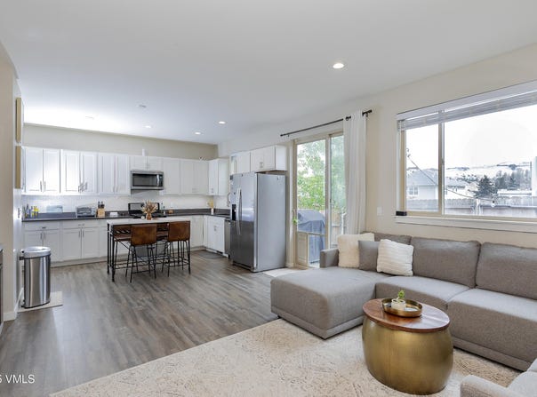 404 Chickadee Lane, Gypsum, CO 81637