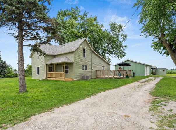 1620 Oregon Drive, Knoxville, IA 50138