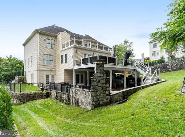 8104 CHARS LANDING COURT, SPRINGFIELD, VA 22153