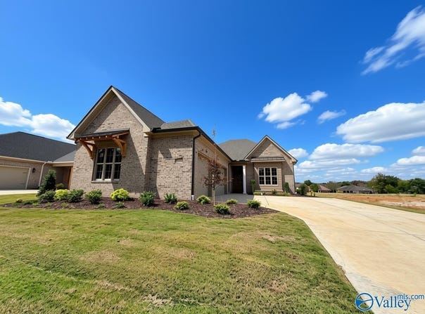 3113 Sublett Farm Trail, Owens Cross Roads, AL 35763