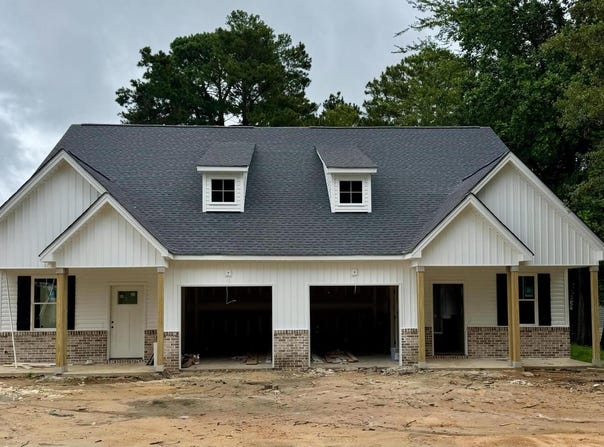 207 S Main Street, Four Oaks, NC 27524