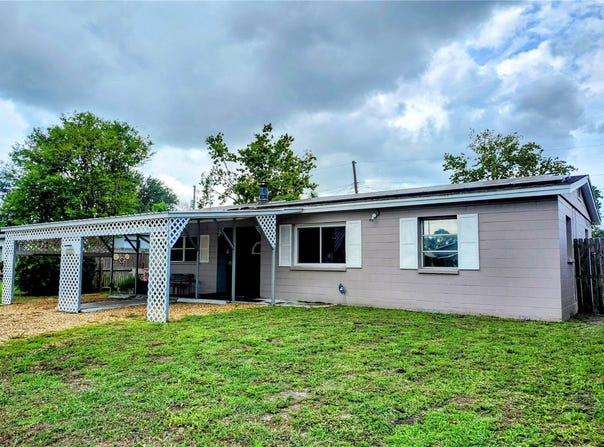 5221 82ND AVENUE N, PINELLAS PARK, FL 33781