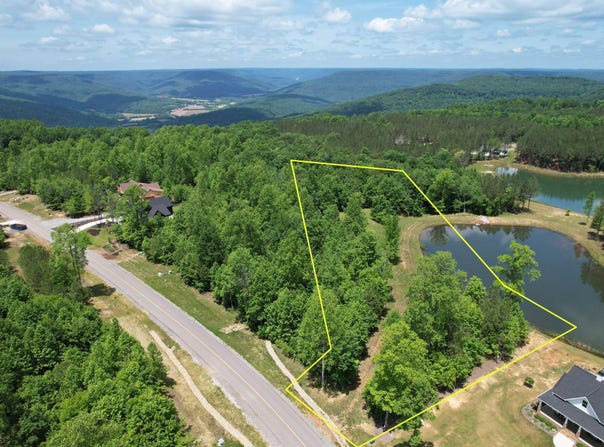 460 Cherokee Path, Jasper, TN 37347