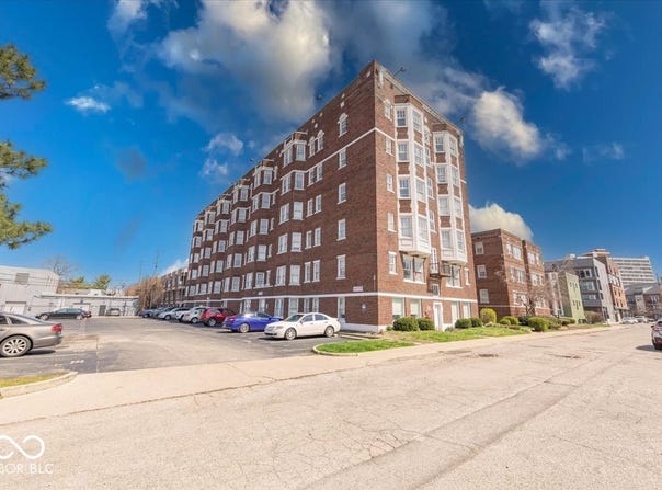 230 E 9th Street, Indianapolis, IN 46204