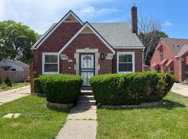 5016 E Outer Drive, Detroit, MI 48234