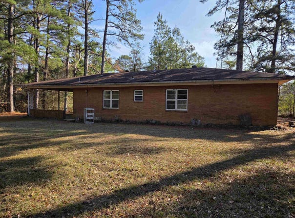 6824 Nevins Road, Pine Bluff, AR 71603
