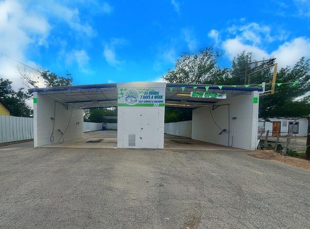501 S Nueces St, Camp Wood, TX 78833