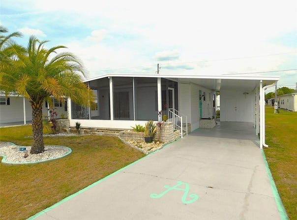 5244 BETTY STREET, ZEPHYRHILLS, FL 33542