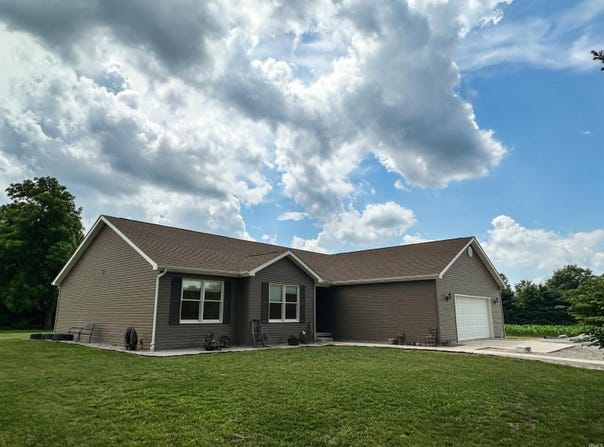 6133 E 800 N Road, Denver, IN 46926-9256