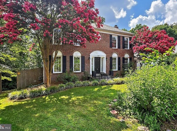 9594 SHANNON LN, MANASSAS, VA 20110