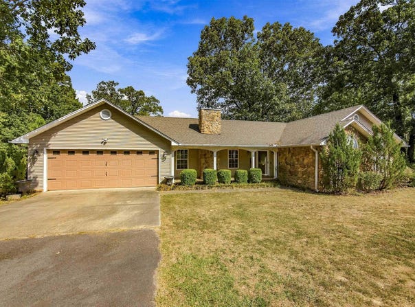 6720 Foxrun East End Drive, Mabelvale, AR 72103