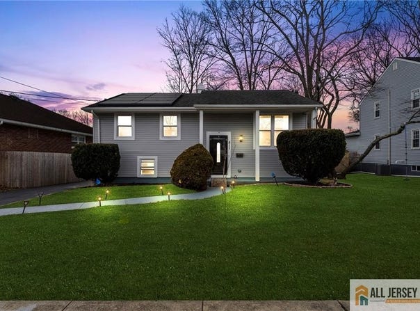 811 Coolidge Avenue, Woodbridge Proper, NJ 07095