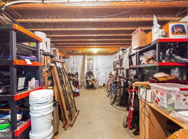 39 TIMBERIDGE DRIVE, FREDERICKSBURG, VA 22406